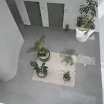 Pebble شقة *