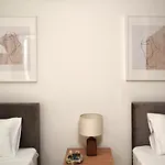 Pebble شقة *